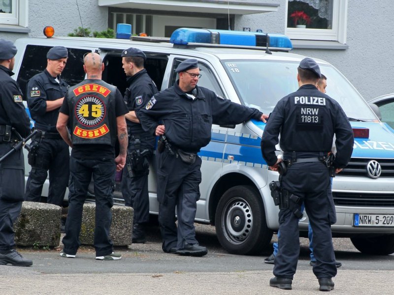 20180513_Rockerkontrollen_Einsatzhundertschaft_Polizei_Essen_ANC-NEWS (7).JPG