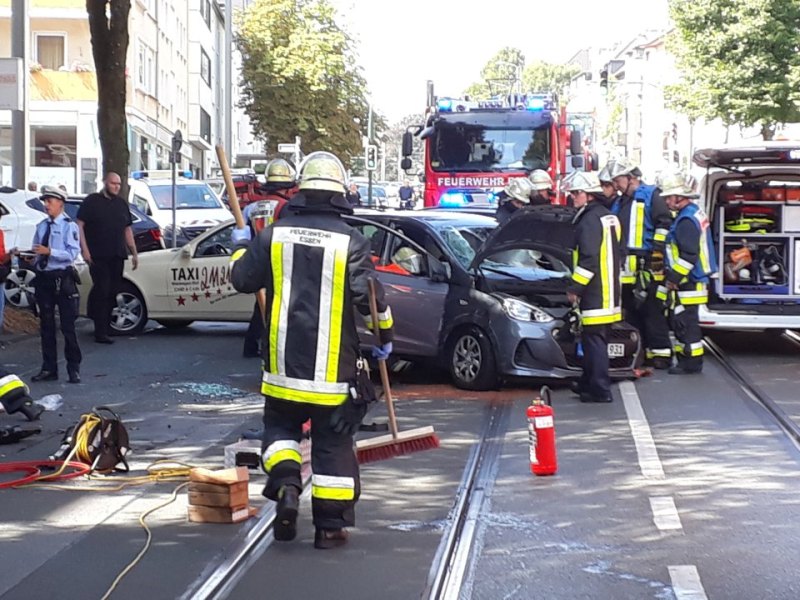 20180816_Schwerer_Unfall_Essen_ANC-NEWS (4).jpg
