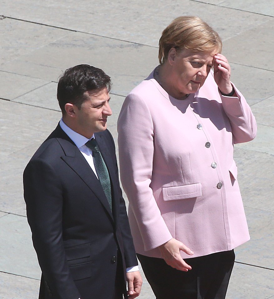 5FaNGELA mERKEL3.jpg