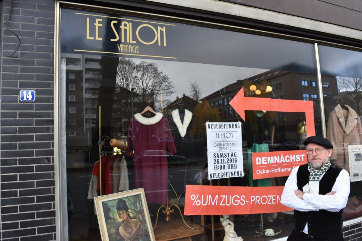 BU - Jürgen Bielawny (53) am letzten Tag in der Königsallee.JPG