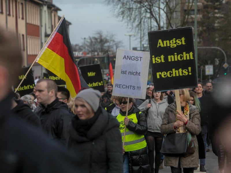 Besorgte Mütter.jpg