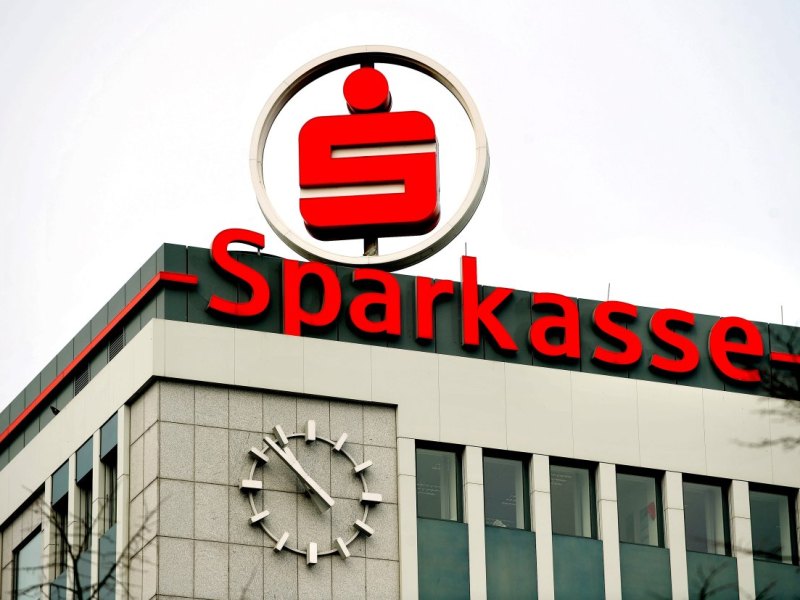 Bilanz - Pressekonferenz der Sparkasse.jpg