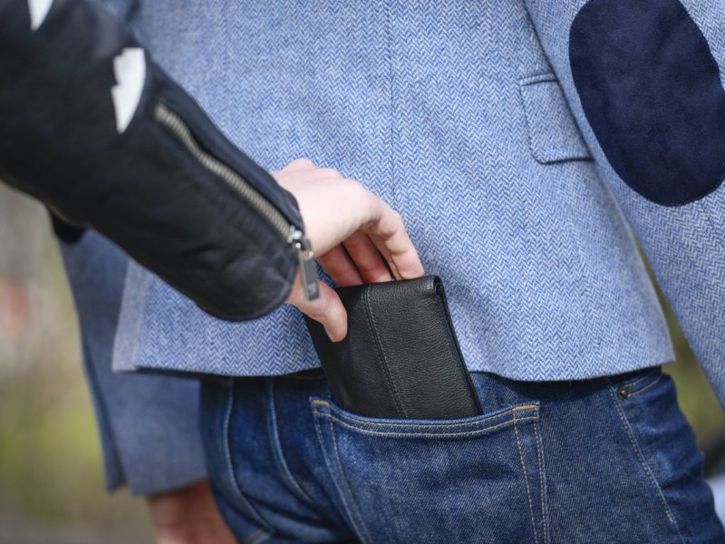 Dortmund Duisburg Mädchengang.jpg