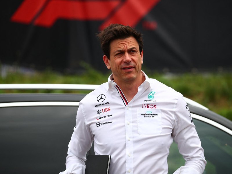 Formel 1 Toto Wolff Mercedes