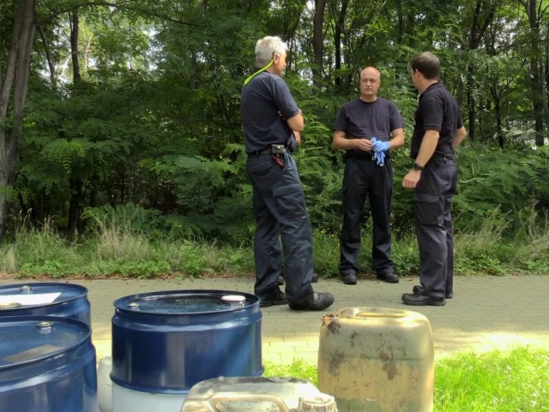 Illegale Altölentsorgung.jpg