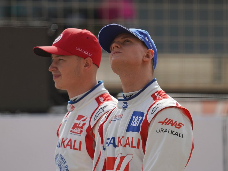 Mick Schumacher Nikita Mazepin.jpg