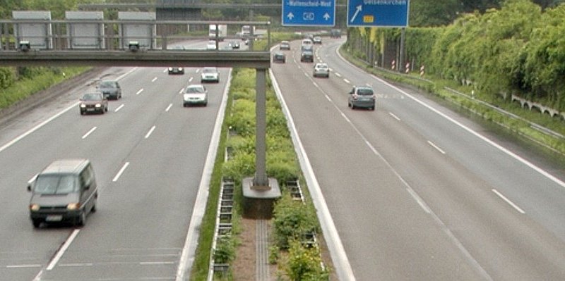 Radaranlage zur Geschwindigkeitsüberwachung Radarfalle--656x240.jpg