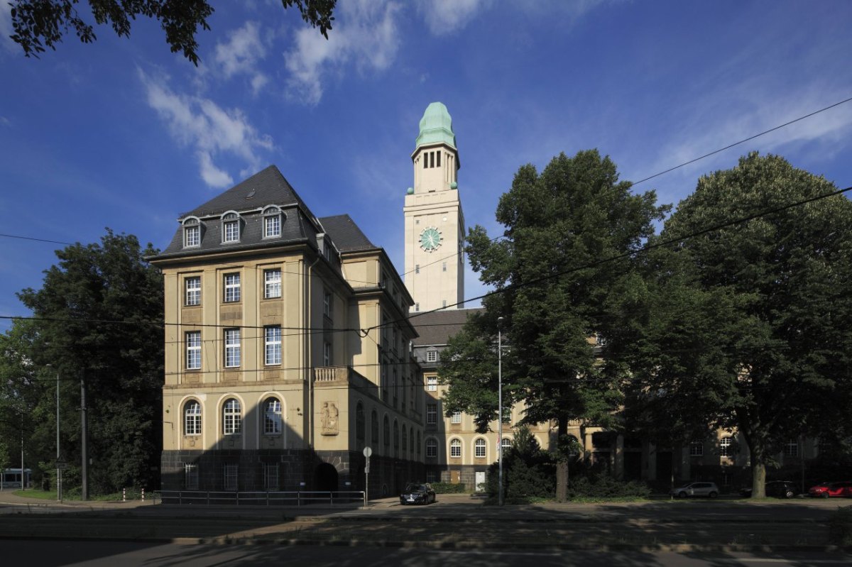 Rathaus Gelsenkirchen Buer.jpg