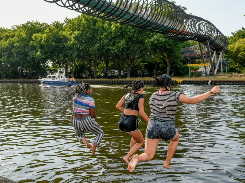 Rhein-Herne-Kanal Oberhausen.jpg