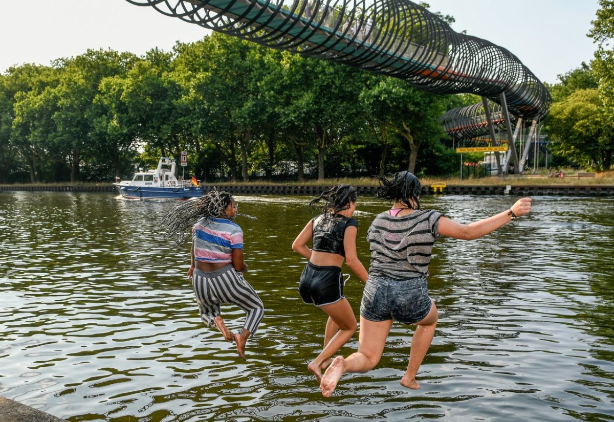 Rhein-Herne-Kanal Oberhausen.jpg