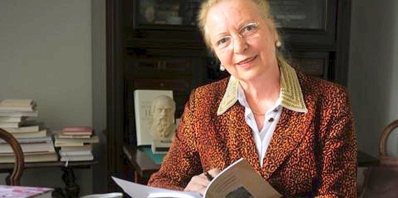 Sekretärin von Ratzinger--656x240.jpg