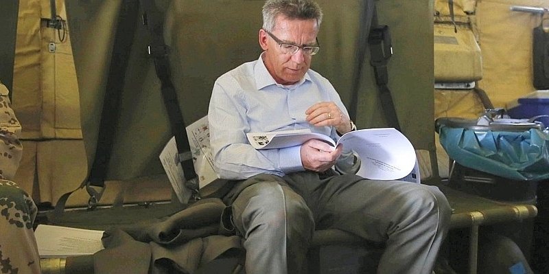 Thomas de Maiziere in Afghanistan--656x240.jpg