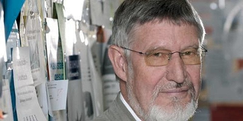 Uwe Andersen lehrte 20 Jahre_0--656x240.jpg