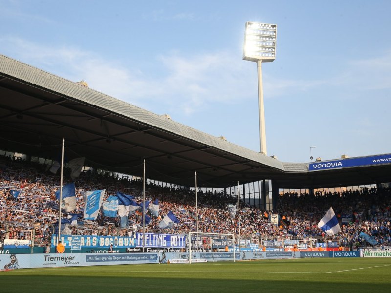 VfL-Bochum-Ruhrstadion.jpg