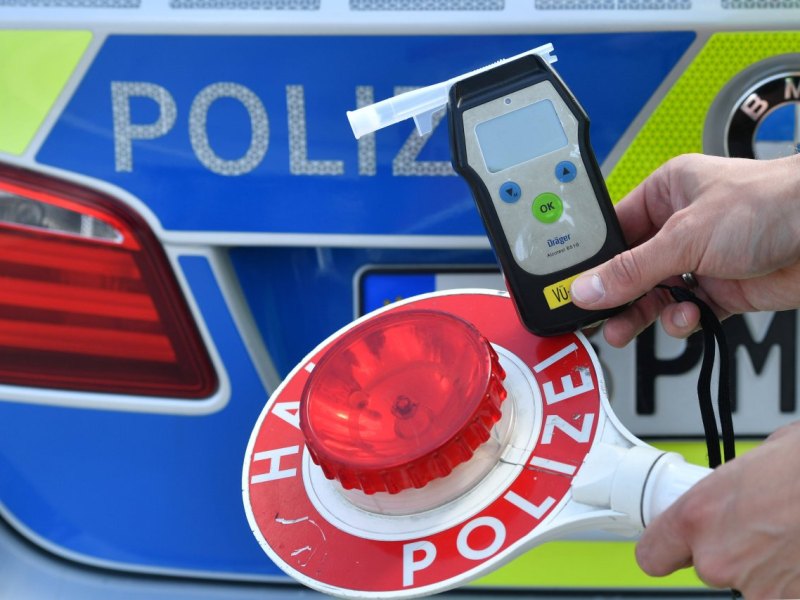 darf die polizei einen alkoholtest durchführen.jpg