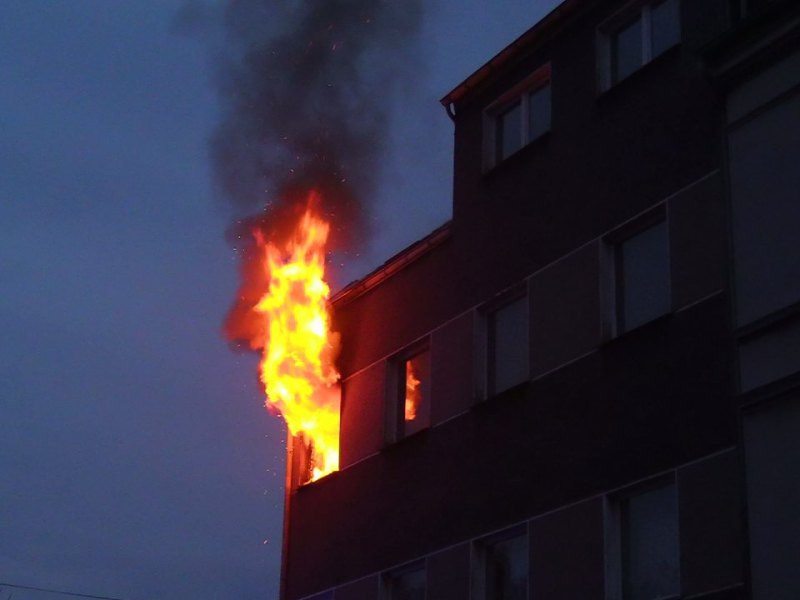 gelsenkirchen-feuer.JPG
