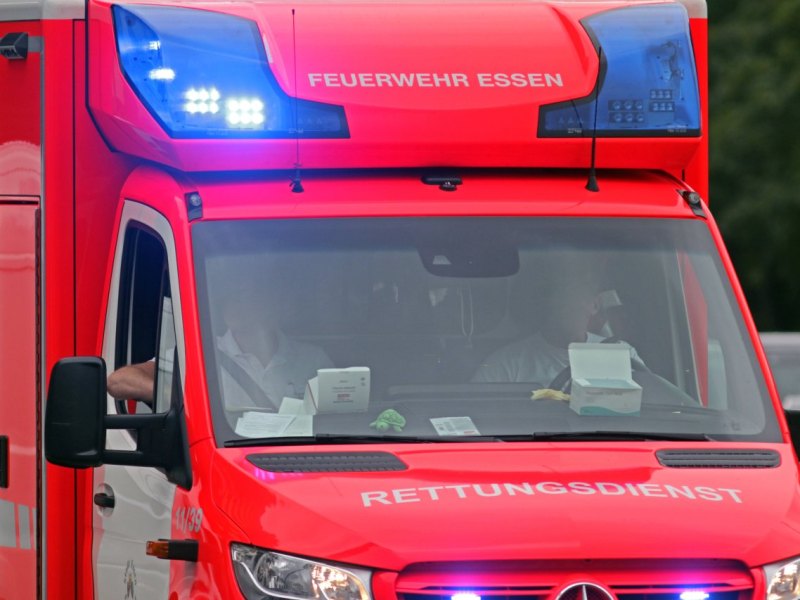 gelsenkirchen rettungswagen.jpg