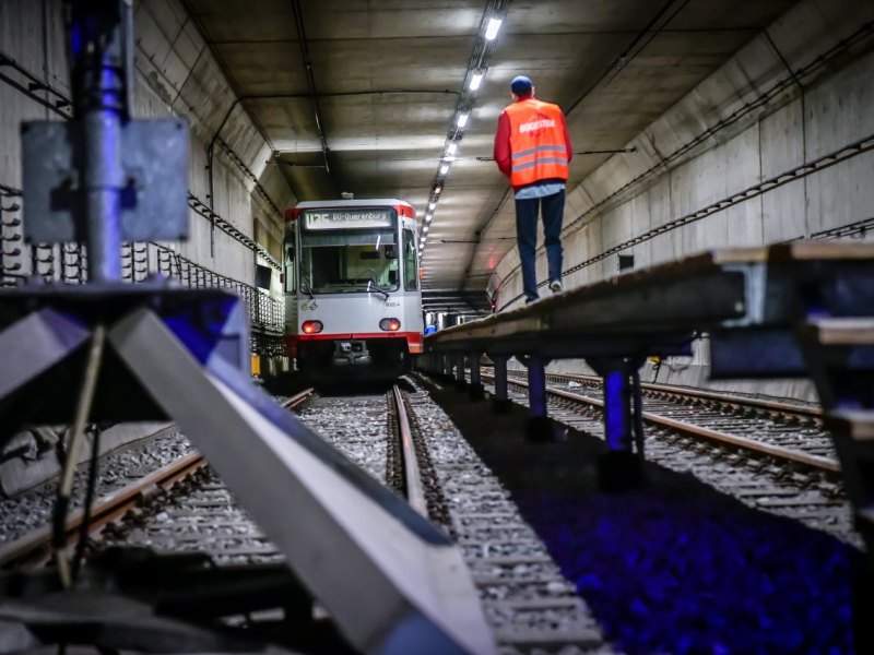 ubahn-gelsenkirchen-einsatz.jpg
