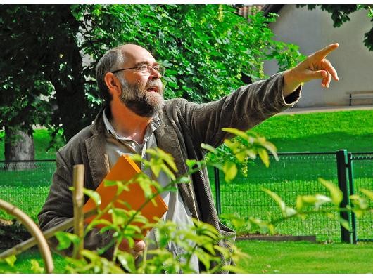 Vordenker in Sachen öffentliches Grün: Daniel Beauvois ist oberster Landschaftsgärtner der Dordogne., Nach dem Vorbild des alten Adels legte Patrick Sermadiras einen Repräsenationsgarten in Salignac an.