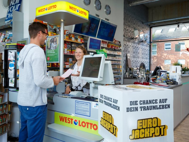 190930Eurojackpot - WestLotto-Annahmestelle - (c) MünsterView - Jean Marie Tronquet.jpg