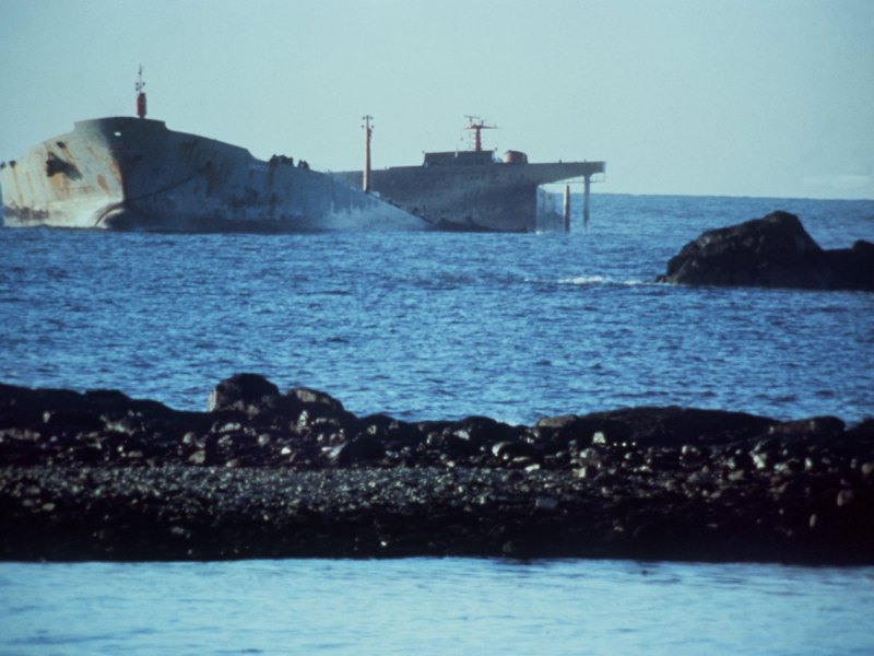 Amoco_cadiz_1.jpg