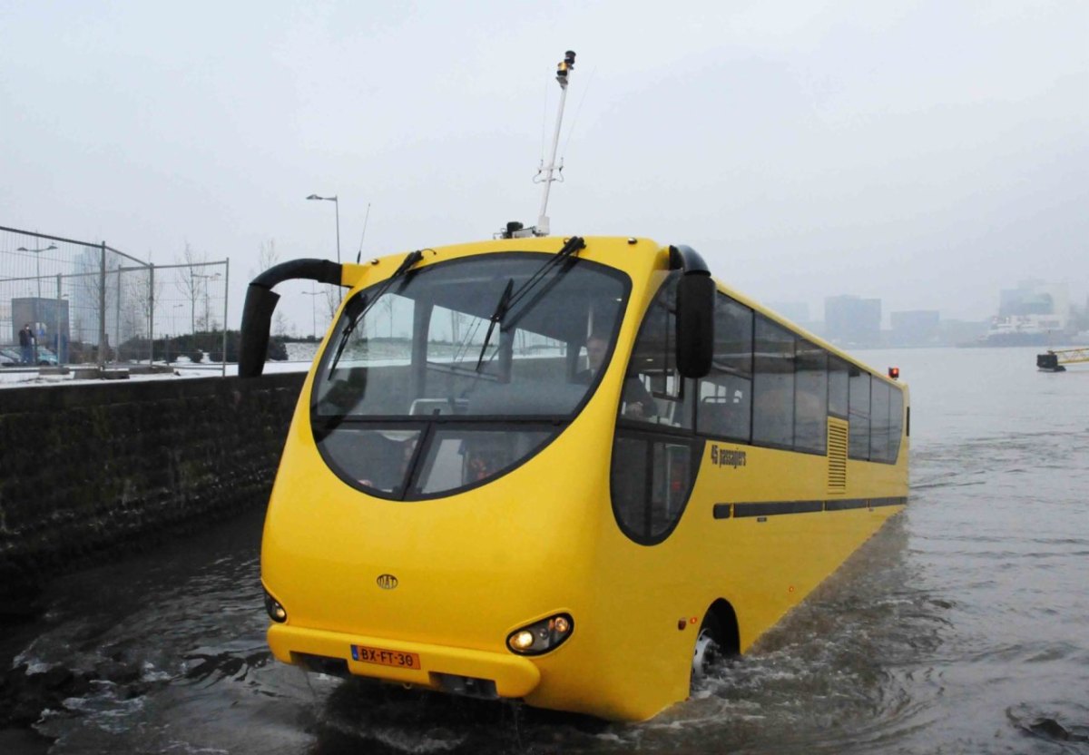 Amphibienbus Seoul.jpg