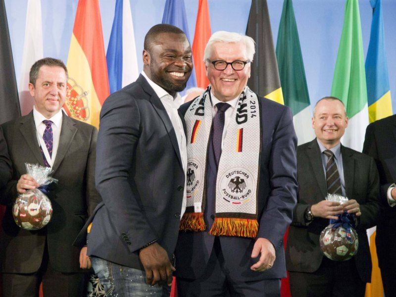Asamoah_Steinmeier.jpg