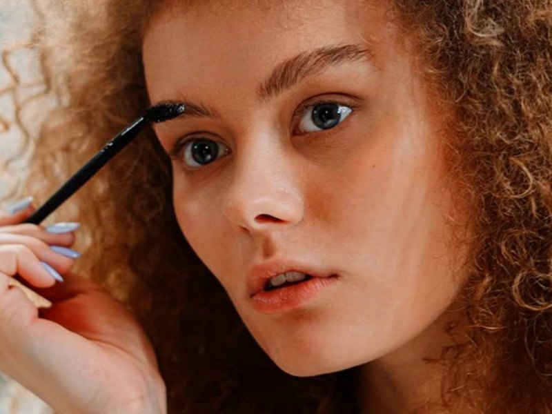 Augenbrauen Schablone