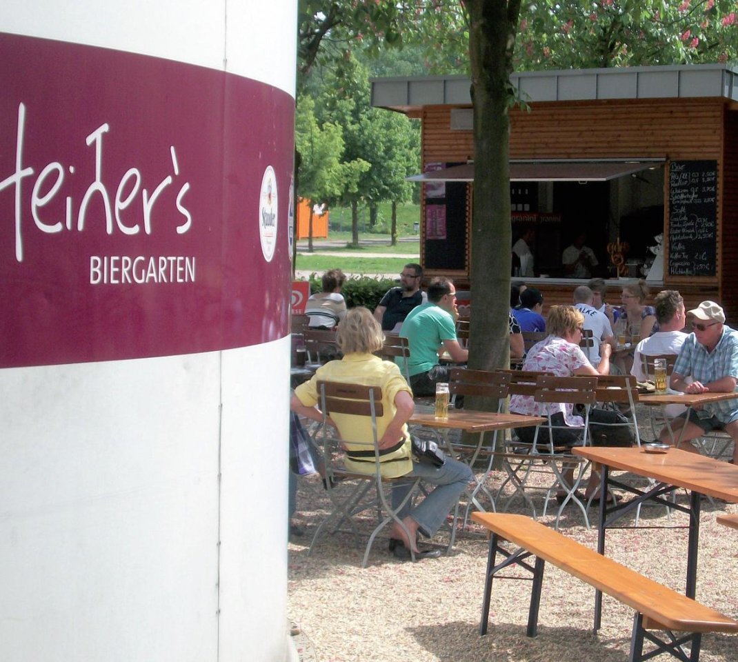 Biergarten Gelsenkirchen Heiners am Nordsternpark.JPG