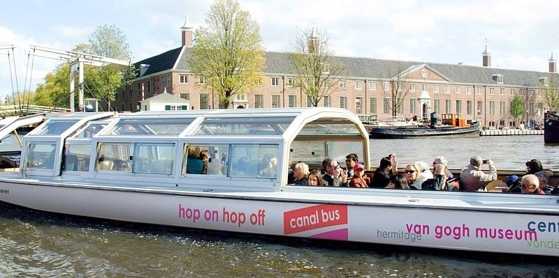 Canal Bus Amsterdam.jpg