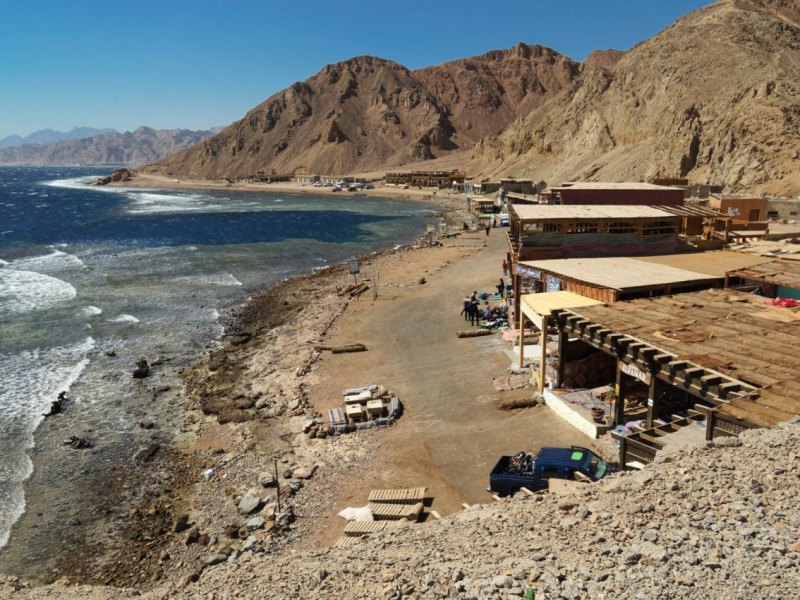 Dahab Blue Hole Tauchspot.jpg