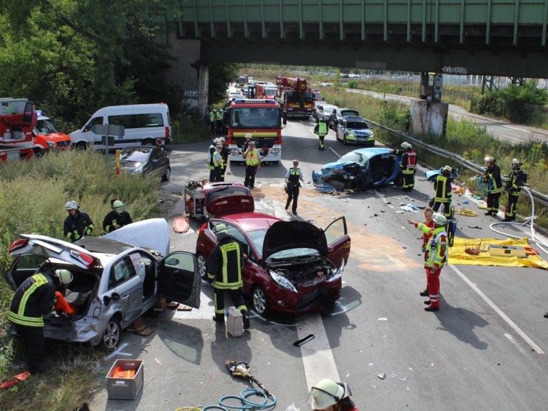 Dortmund Unfall Stau.jpg