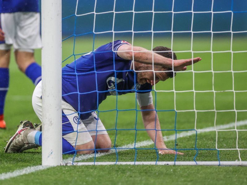 FC Schalke 04 Mustafi