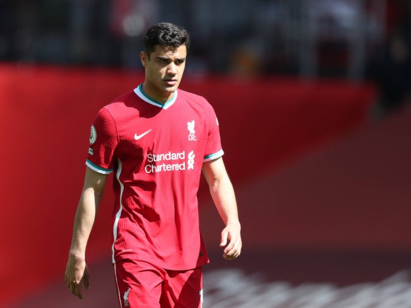 FC Schalke 04 Ozan Kabak FC Liverpool.jpg