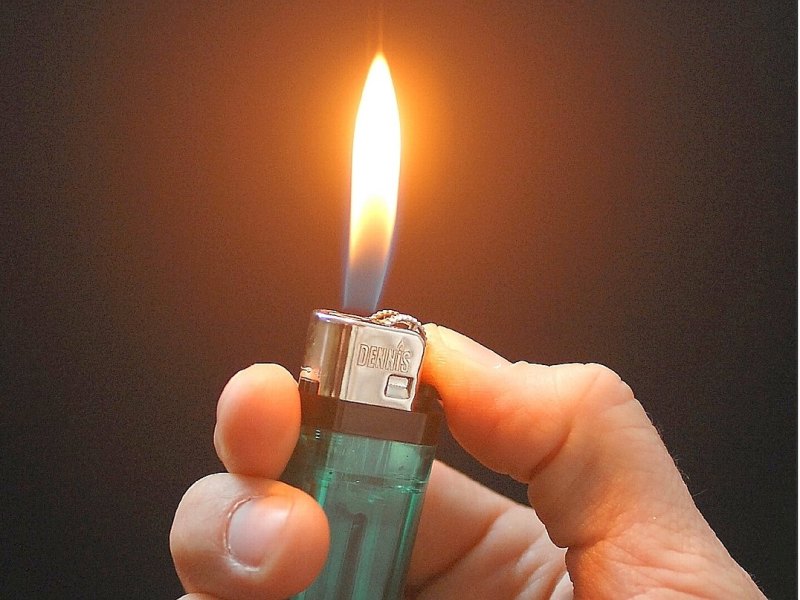 Feuerzeug, Gasfeuerzeug--198x148.jpg