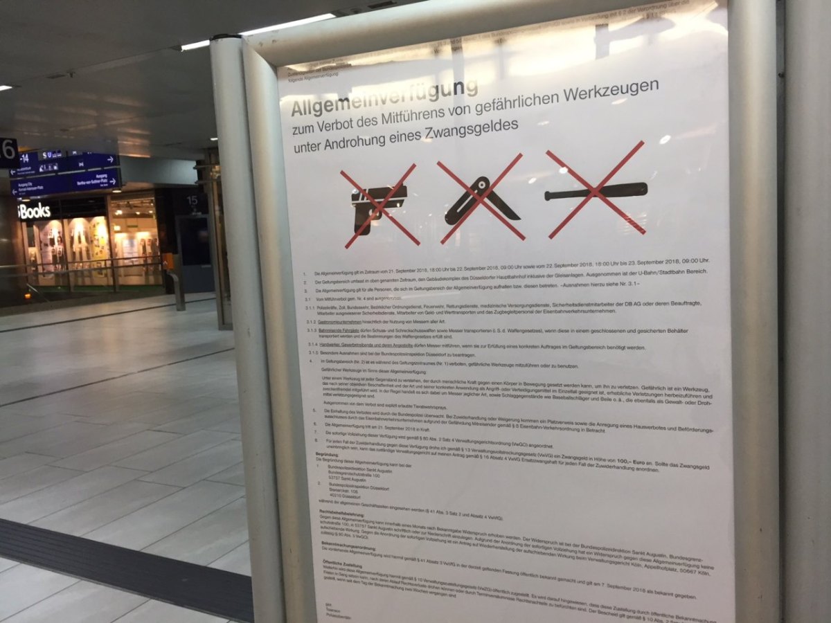 Hauptbahnhof Düsseldorf.JPG