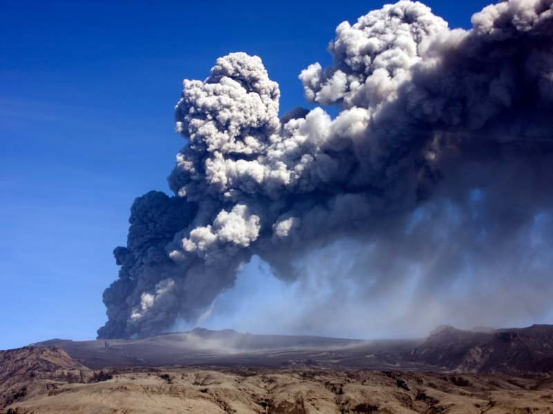 Island Vulkanausbruch.jpg