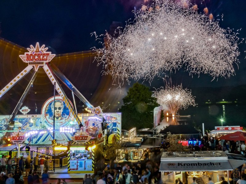 Kemande in Flammen Klaus Pollkläsener.jpg