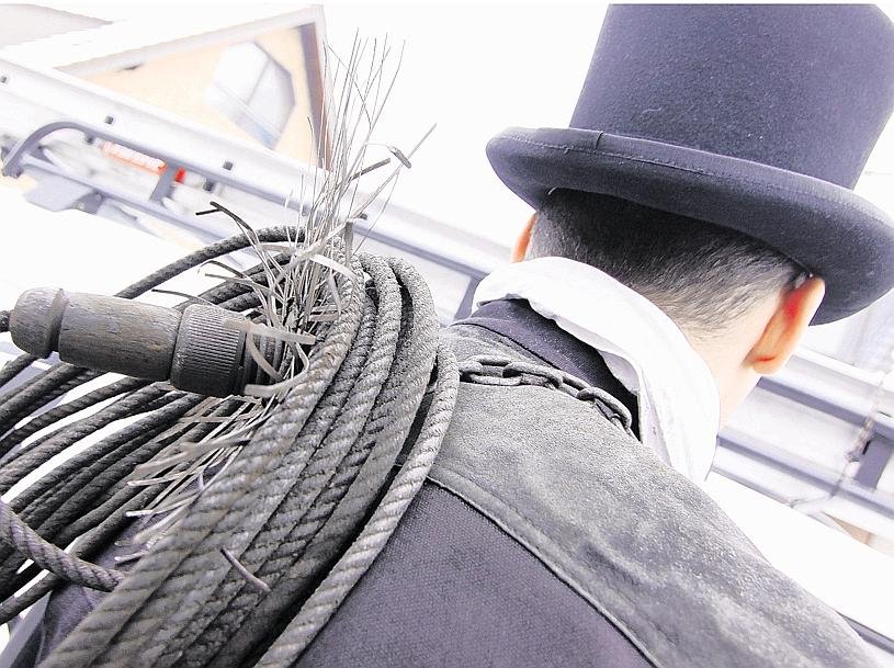 Langenfeld Schornsteinfeger Markus Wolff--198x148.jpg