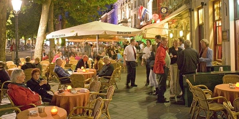 Maastricht Holland Niederlande Urlaub Restaurant Promenade.jpg