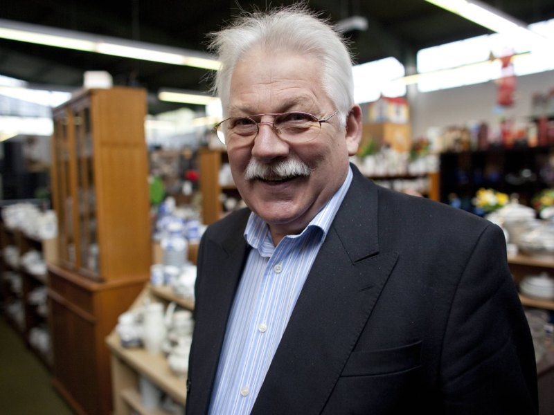 Manfred Baasner Tafel Bochum Wattenscheid.jpg