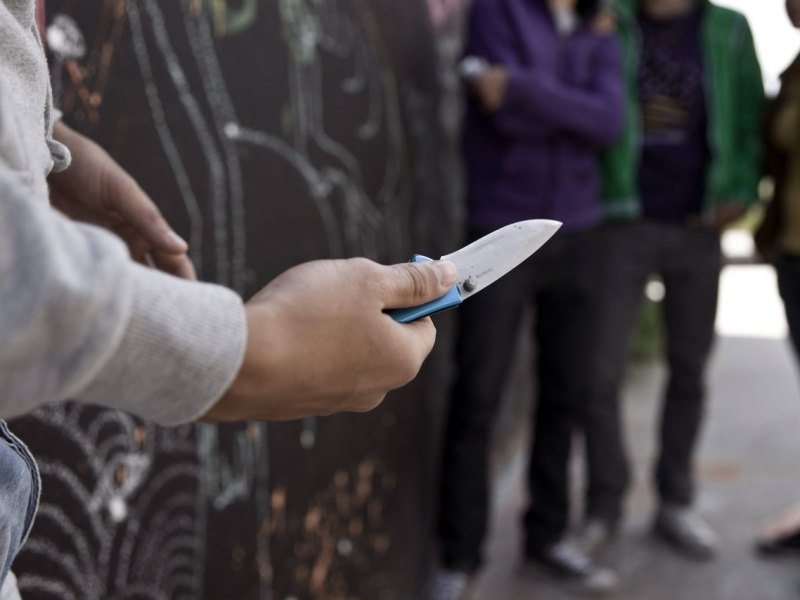Messerstecherei Symbolbild Messer.jpg