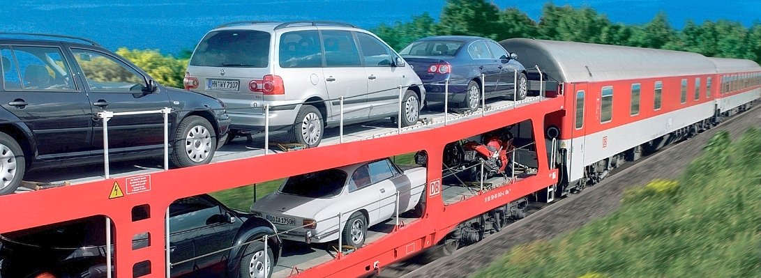 Reise Bahn Autozug Schlafwagen.jpg