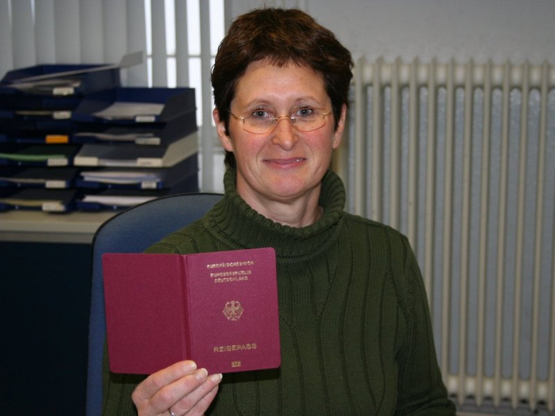 Reiseausweis Kinder.jpg