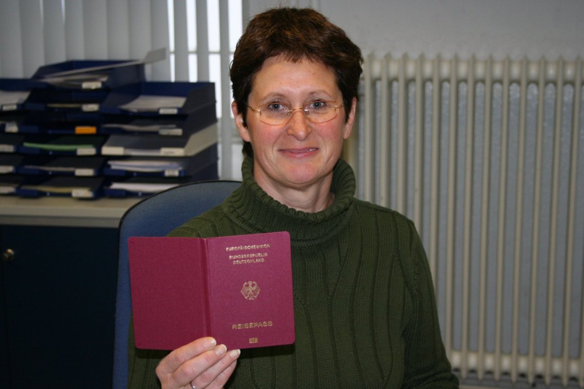 Reiseausweis Kinder.jpg
