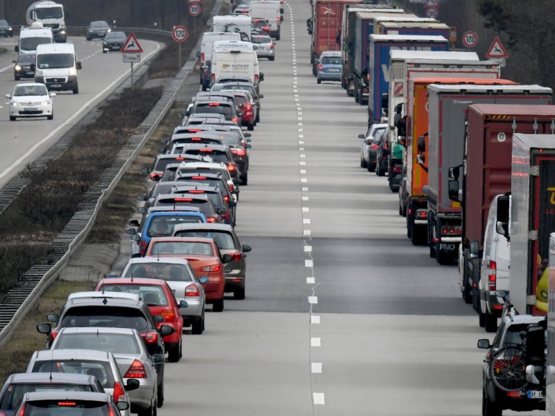 Rettungsgasse.jpg