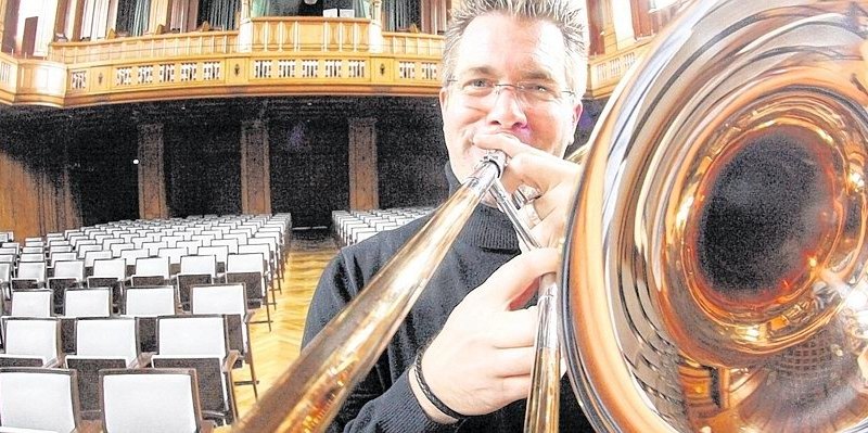 Roman Riedel, Posaunist Kurorchester.JPG