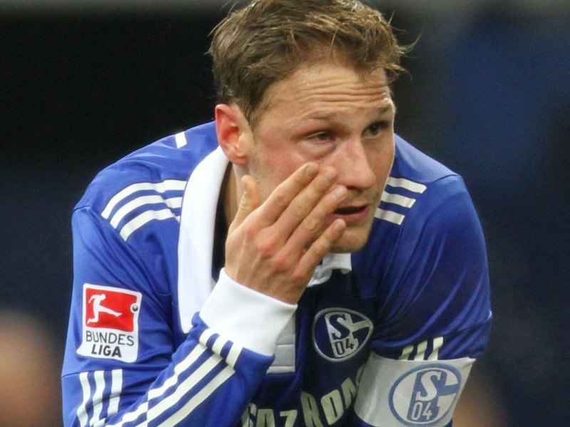 Schalke-Hoewedes.jpg