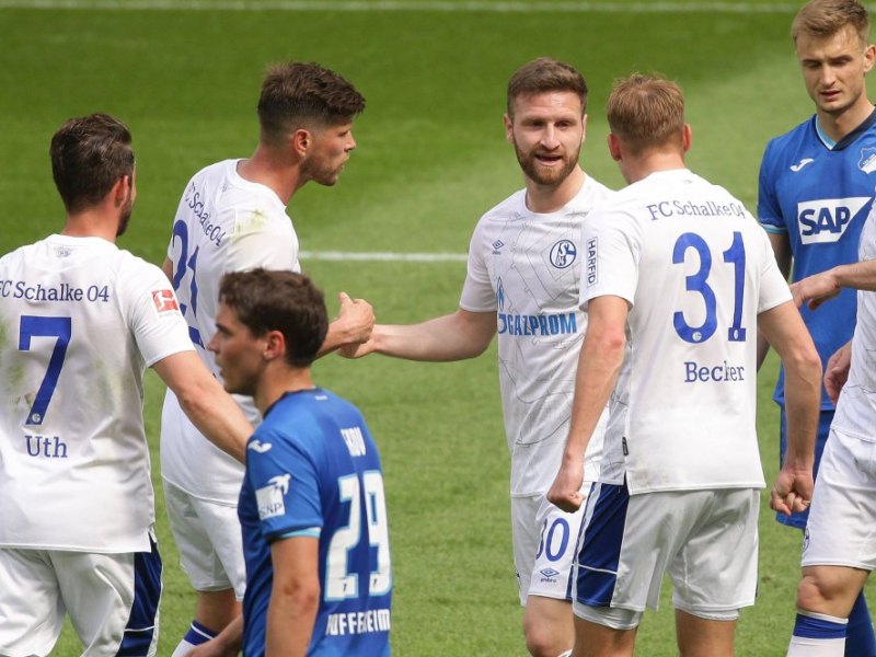 Schalke04-Mustafi.jpg