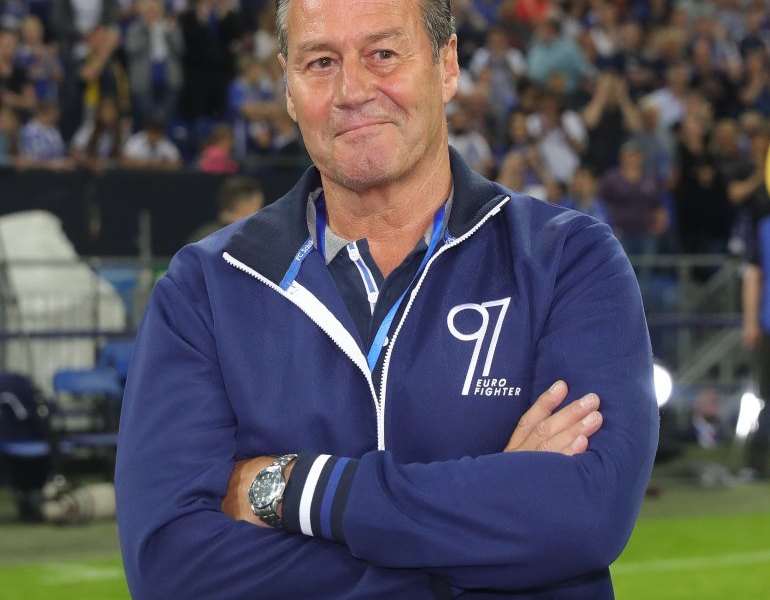 Stevens Schalke S04.jpg